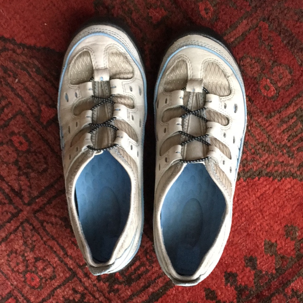 Privo Slip-ons